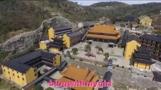 普陀山旅游自由行攻略路线！普陀山旅游必去十大景点